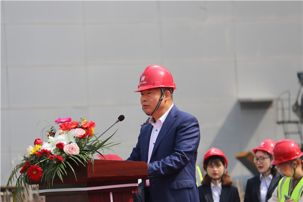 EPC项目总司理赏根荣代表项目部讲话.jpg
